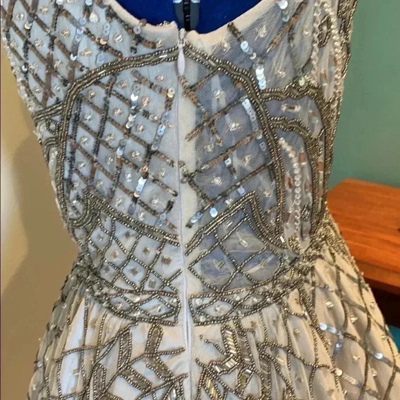Lotus Threads Silver Beaded Dress, new with tags, size 12 - Picture 4 of 15